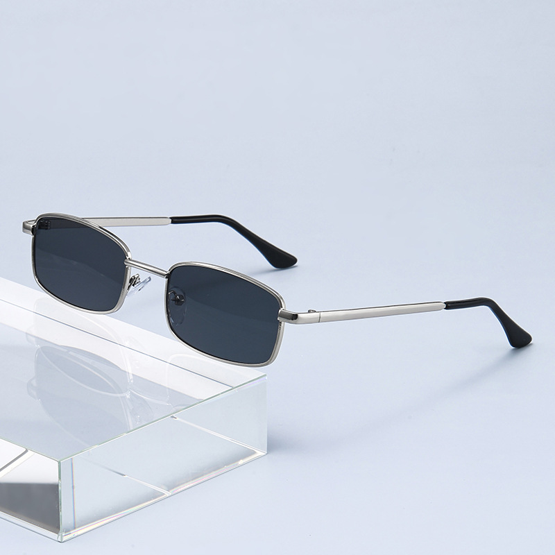 Occhiali da Sole Punk alla Mod - Street Fashion Glasses recensione e prezzo