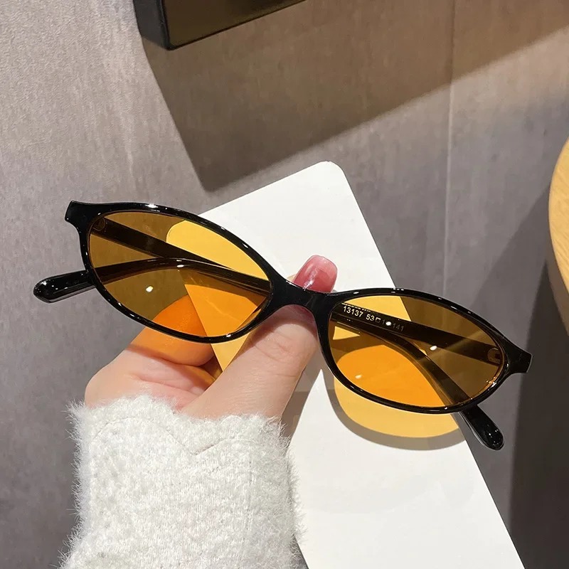 Nuovi Occhiali da Sole Retrò S - Street Fashion Glasses recensione e prezzo