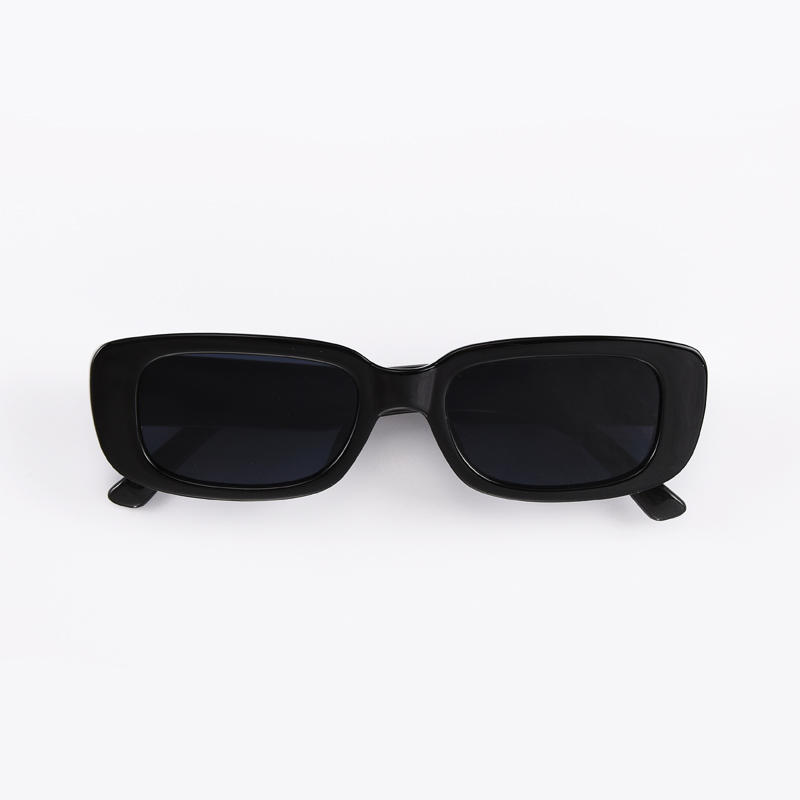 1/4 Pezzi Nuovi Occhiali da So - Street Fashion Glasses recensione e prezzo