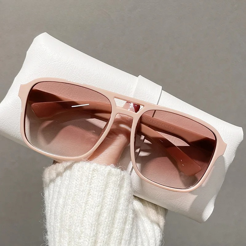 Occhiali da Sole Quadrati con  - Street Fashion Glasses recensione e prezzo