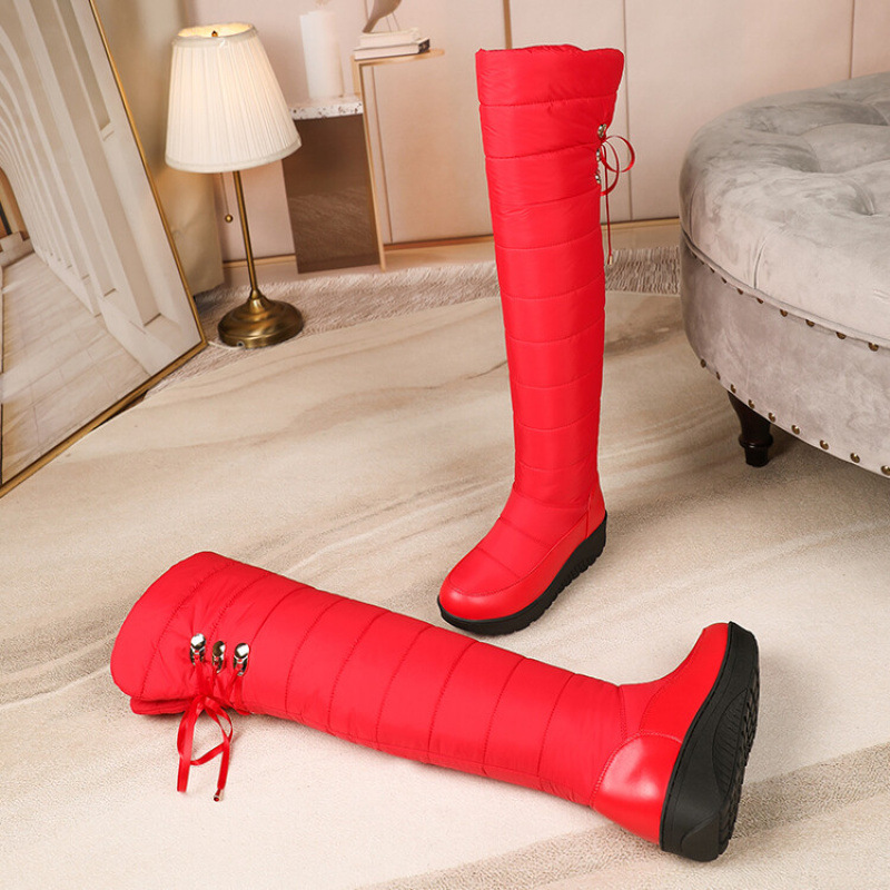 Stivali da neve alti da donna  - Street Fashion Winter 2025 recensione e prezzo