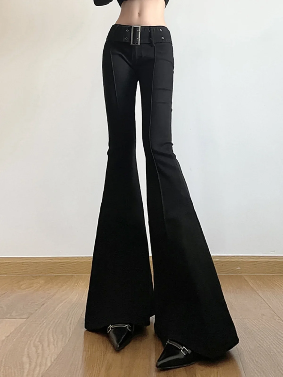Pantaloni svasati neri da donn - Fashion Street Yoga recensione e prezzo
