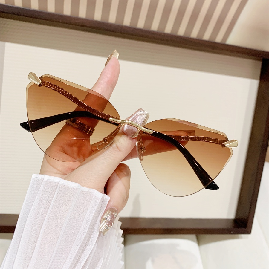 1Pc Occhiali di moda da donna  - Street Fashion Glasses recensione e prezzo