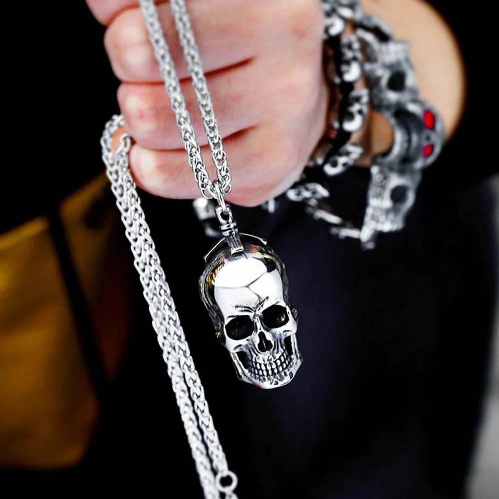 Goth collana con ciondolo tesc - Street Fashion Goth recensione e prezzo